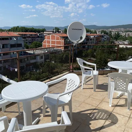 アパート 1-bedroom On The 6th Floor With Large Balcony サニービーチ