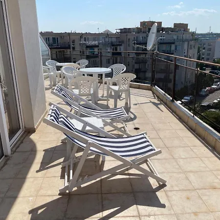 아파트 1-bedroom On The 6th Floor With Large Balcony 써니비치